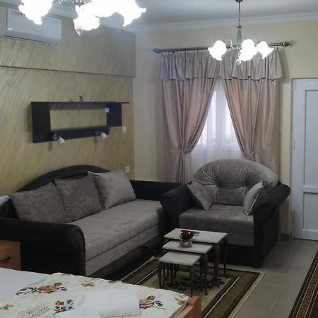 Apartmani Prestige Čačak Exterior foto