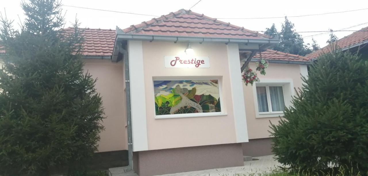 Apartmani Prestige Čačak Exterior foto